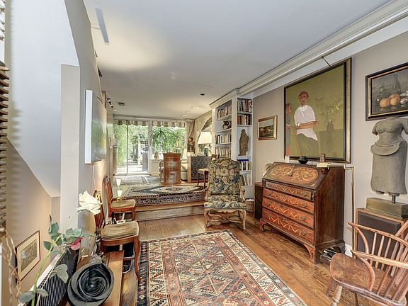 Living Room - Level 2