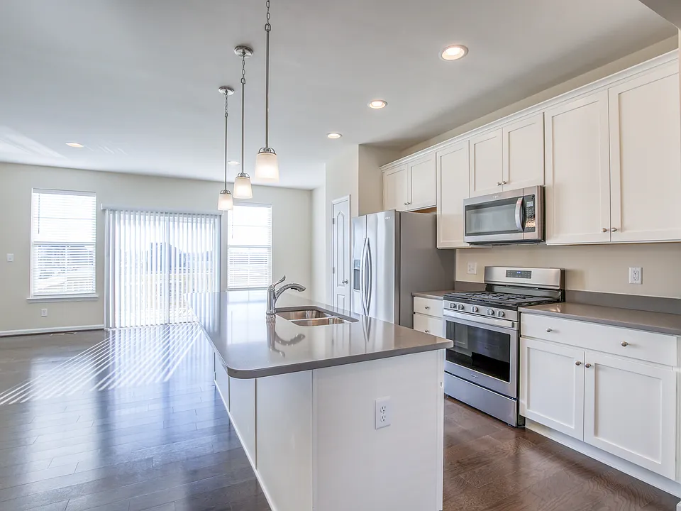 107 Alderman Way