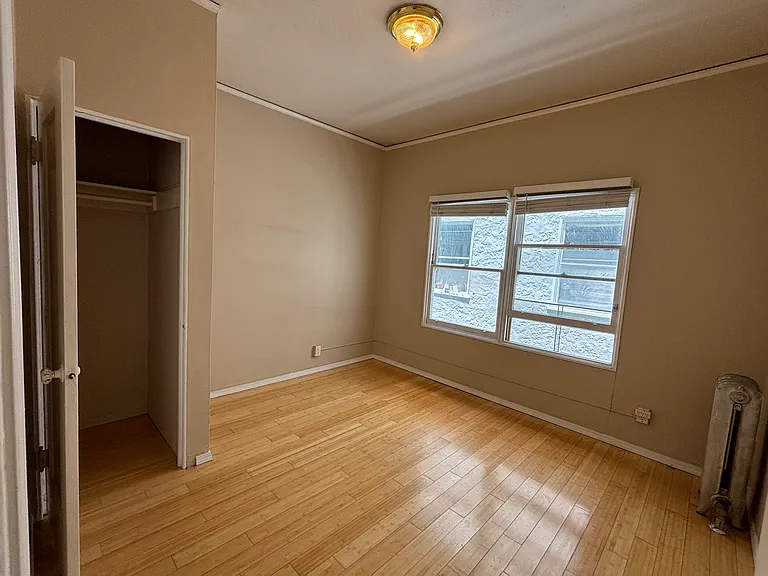 1955 Chestnut St #203 — Photo 3