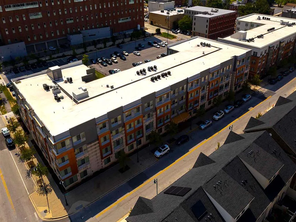 Ashland Commons — Photo 2