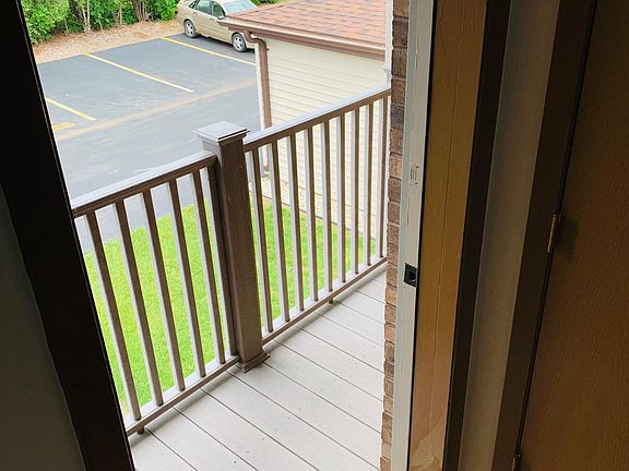 3rd image of 1005 S Lake St APT E