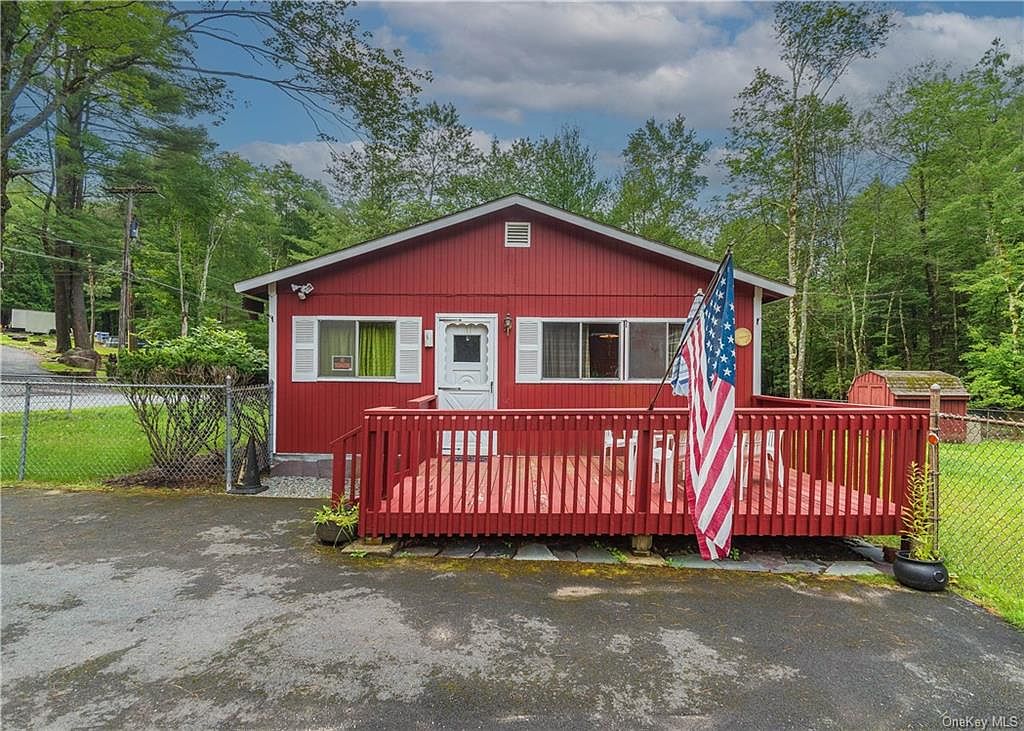 811 Lake View Drive, White Lake, NY 12786 Zillow