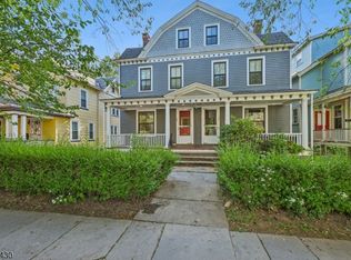 29 Midland Ave, Montclair, NJ 07042