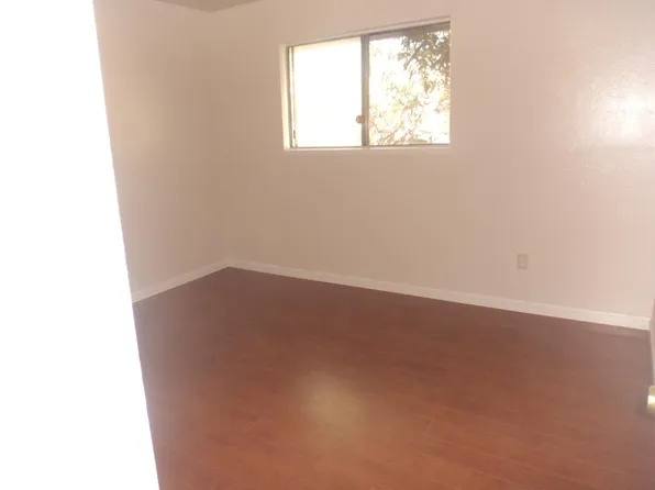1385 S Dora St APT 4, Ukiah, CA 95482