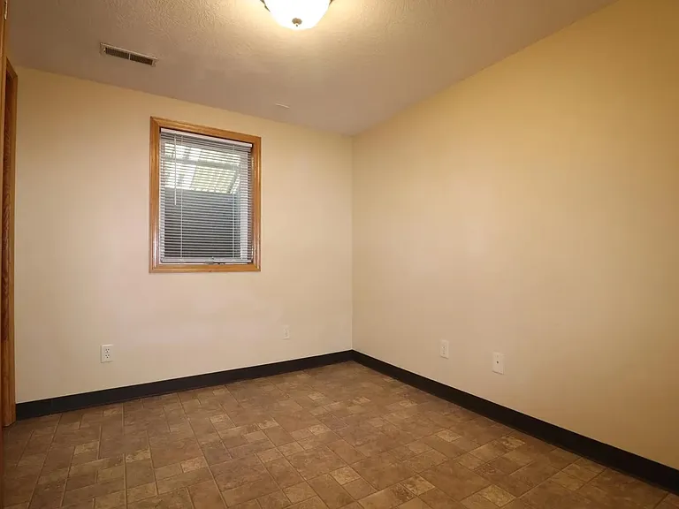 1826 S Grange Ave #A — Photo 7