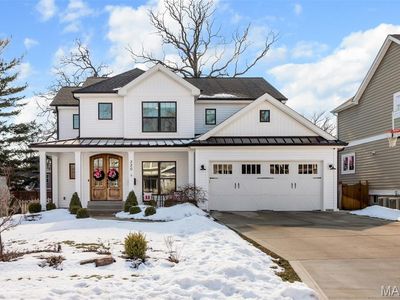 320 Bogey Ln, Saint Louis, MO, 63122