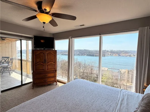 2500 Bay Point Ln #833, Osage Beach, MO 65065