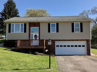 300 Epperly Dr SE, Christiansburg, VA 24073
