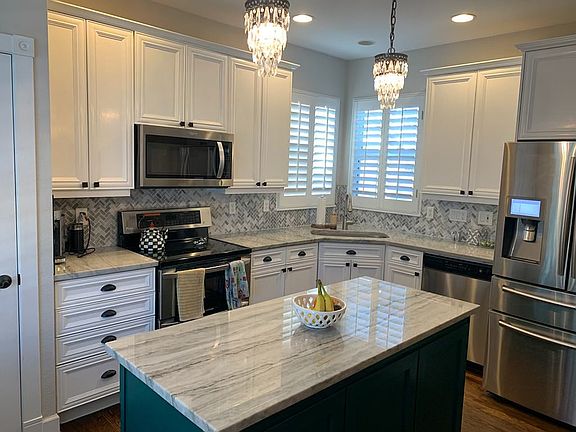 New kitchen 