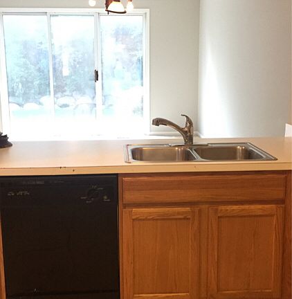 3rd image of 1252 S Candlestick Way #1