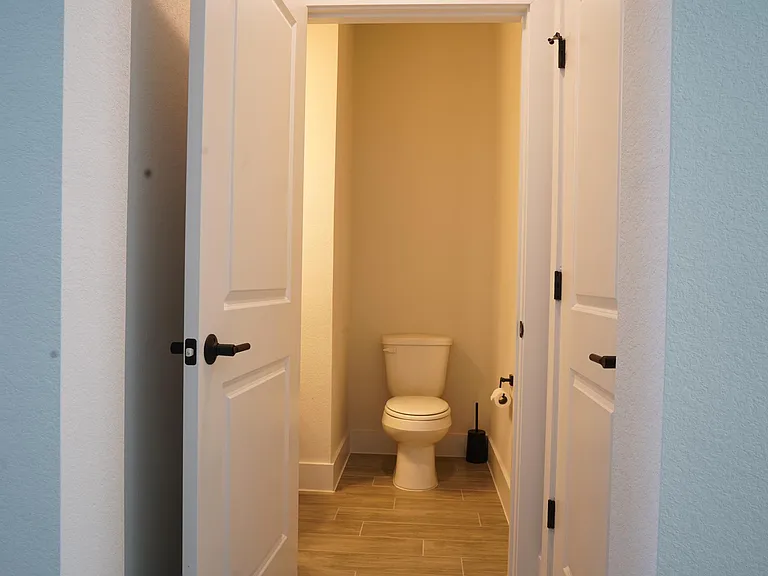 8614 Cumbrae Ln — Photo 15