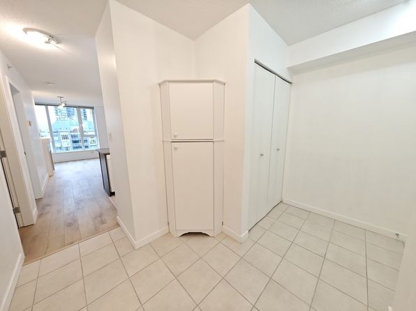 1 bedroom rental in Coquitlam — photo 8