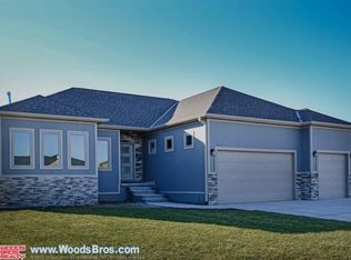 9321 S 32nd St, Lincoln, NE 68516