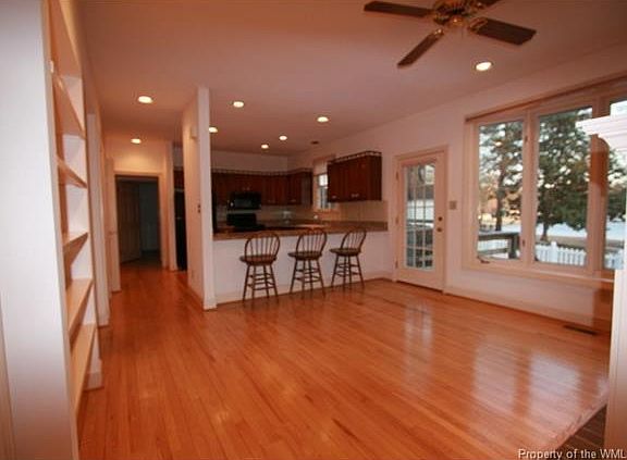 4th image of 403 Dogleg Dr