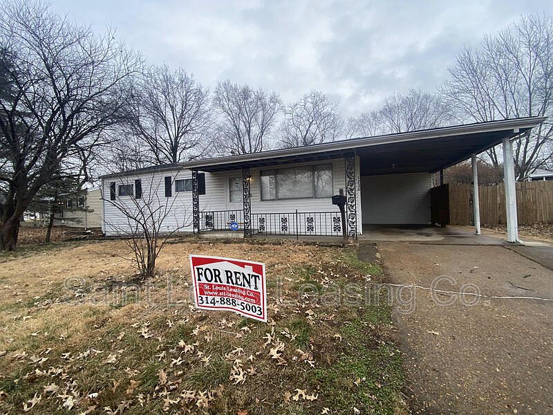 1st image of 1230 S Waterford Dr