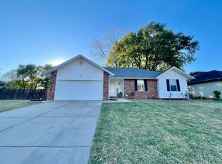 2131 S Colgate Ave, Springfield, MO 65807
