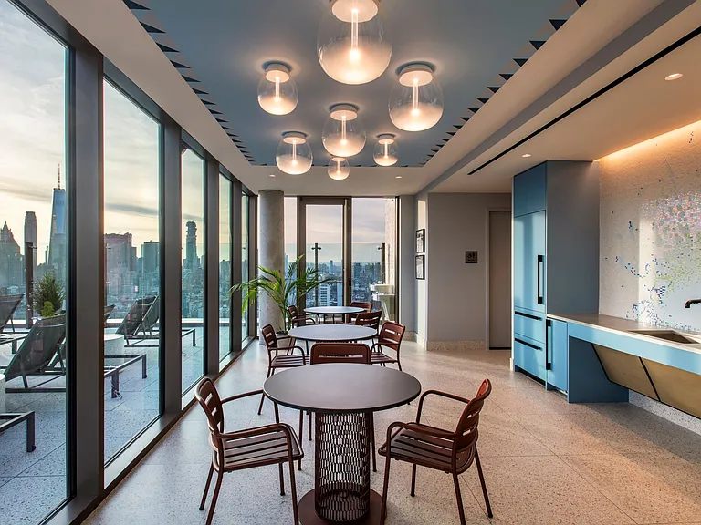 55 Suffolk St #Penthouse 208 — Photo 35
