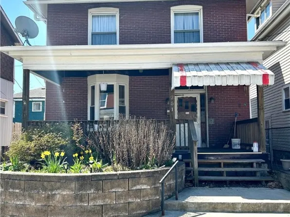 251 Main St, New Kensington, PA 15068
