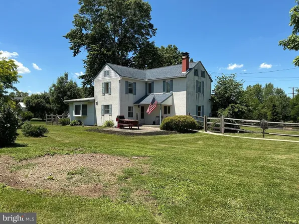 490 Smokepipe Rd, Souderton, PA 18964