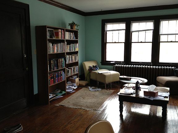 3rd image of 1630 Hague Ave APT 3
