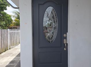 7401 SW 21st St, Miami, FL 33155