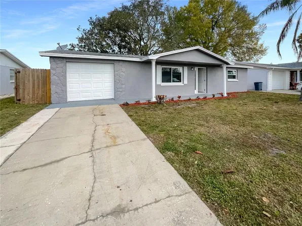 3117 Salisbury Dr, Holiday, FL 34691