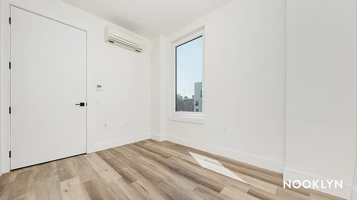 Rented by Nooklyn NYC LLC | media 234