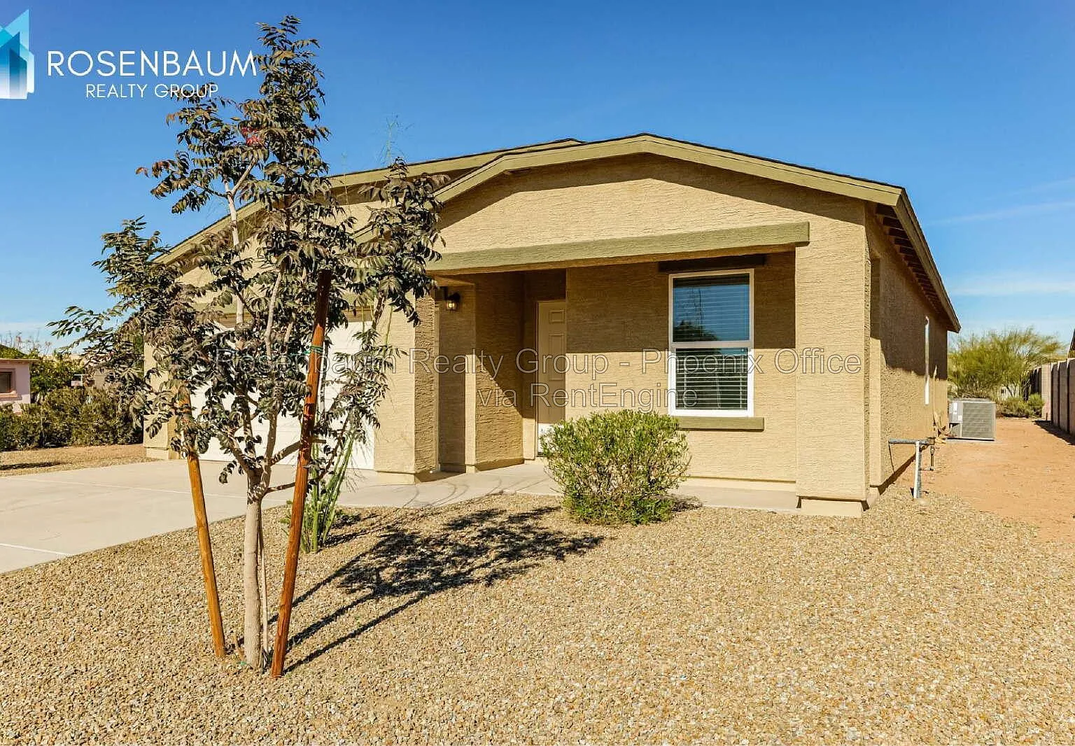 3 bed, 2.0 bath, 1290 sqft, $1,495 — Photo 3