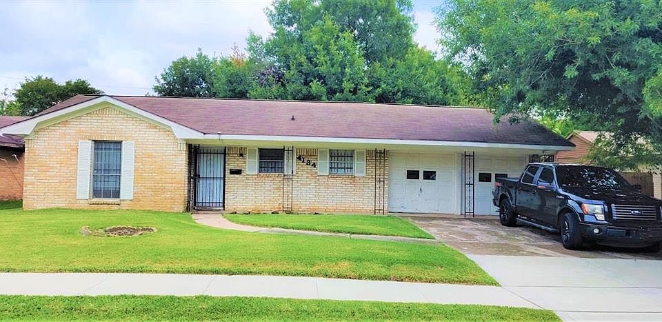 1st image of 4134 Boynton Dr