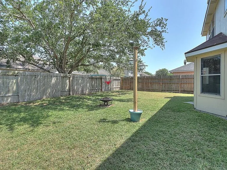 7846 Falcon Dr — Photo 56