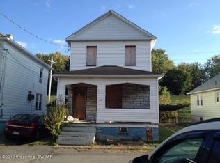 6 W River St, Plymouth, PA 18651
