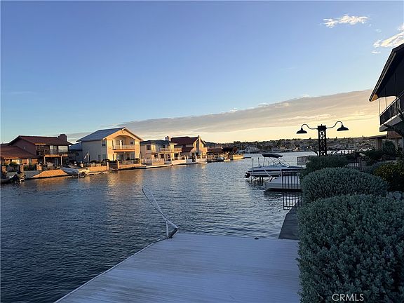 2nd image of 18285 Harbor Dr