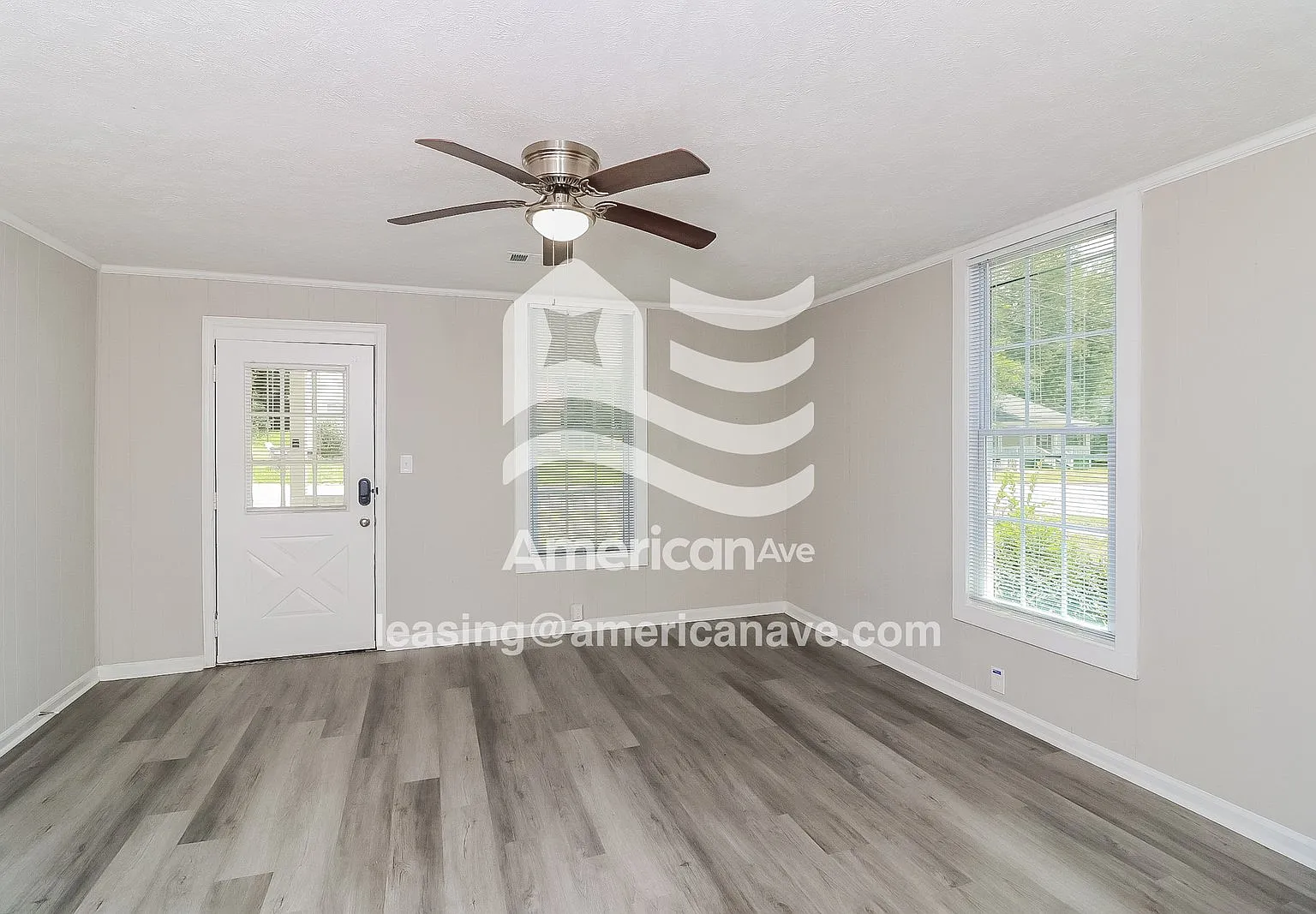 3 bed, 2.0 bath, 1492 sqft, $1,550 — Photo 3