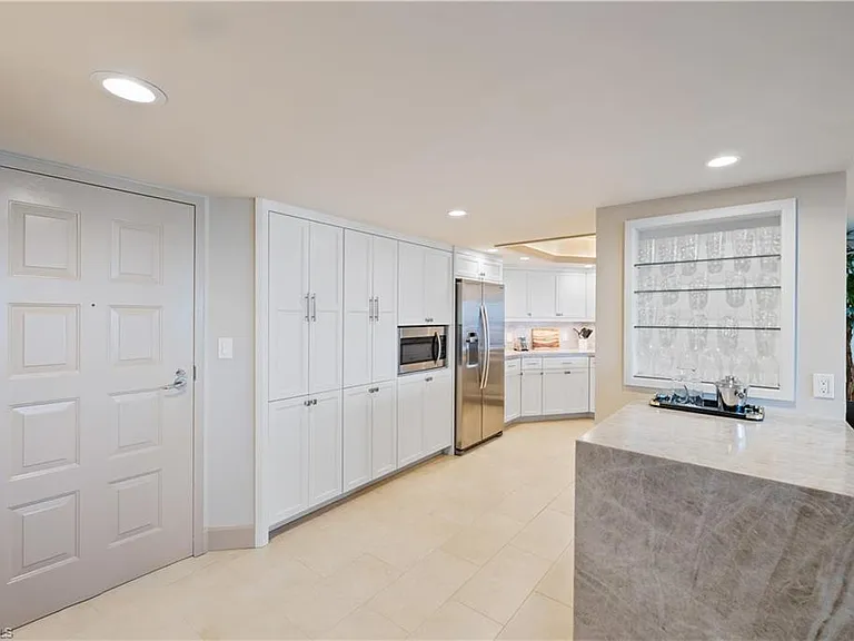 4651 Gulf Shore Blvd N #1805 — Photo 10