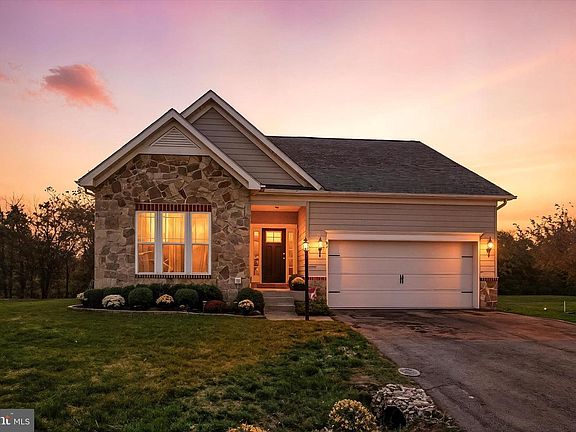 2nd image of 64 Cooper Ln