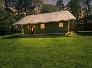 1146 Johnston Chapel Rd, Summit, MS 39666