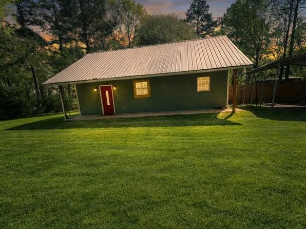 1146 Johnston Chapel Rd, Summit, MS 39666