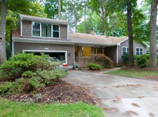 2208 Pine View Ct, Virginia Beach, VA 23456