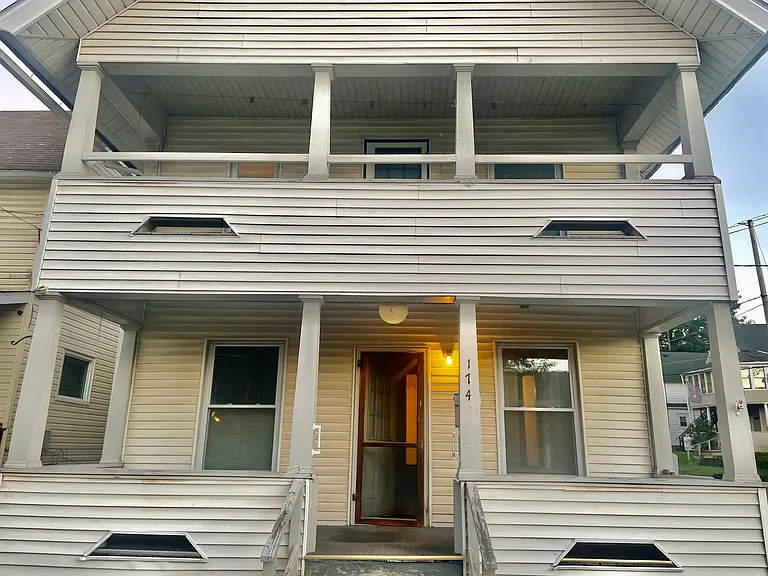 174 Grand St #A — Photo 18