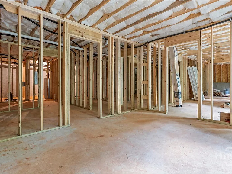 380 Ansley Dr — Photo 25
