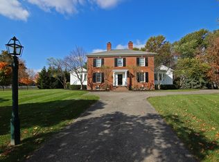 5876 Evelyton Rd, New Albany, OH 43054