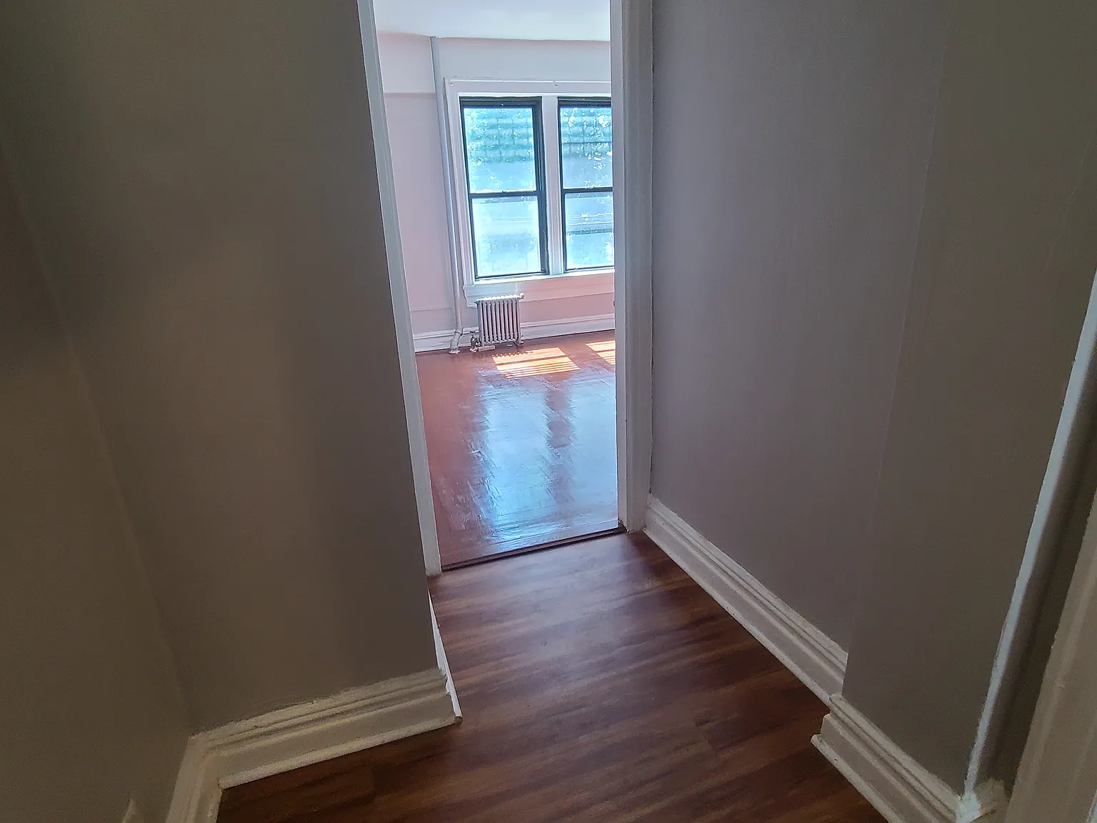 1 bed, 650 sqft, $1,900 — Photo 3
