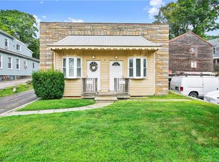34 Dr Martin Luther King Jr Dr, Norwalk, CT 06854