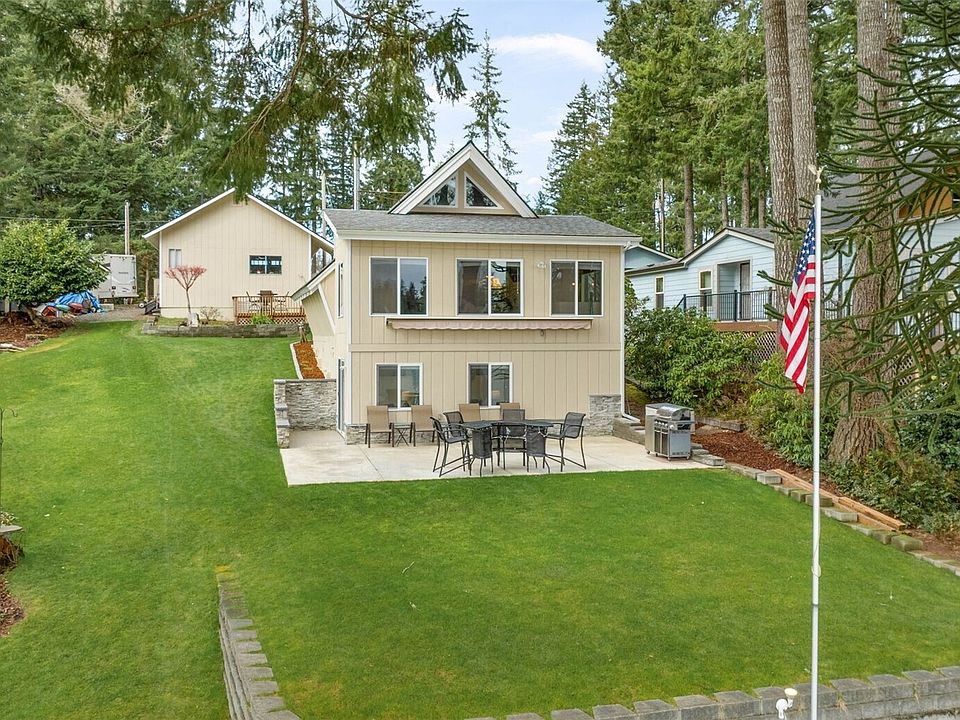 1st image of 2241 E Timberlake Drive W