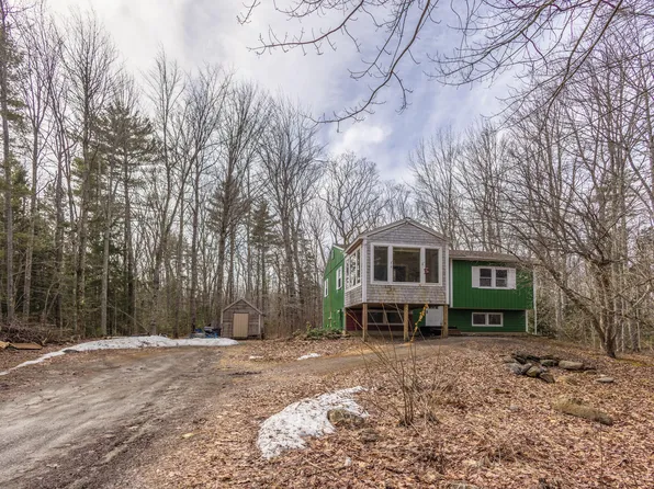 27 Forest Street W, Rockport, ME 04856