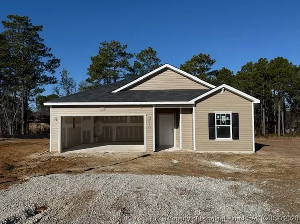 116 Utah Ct, Spring Lake, NC 28390