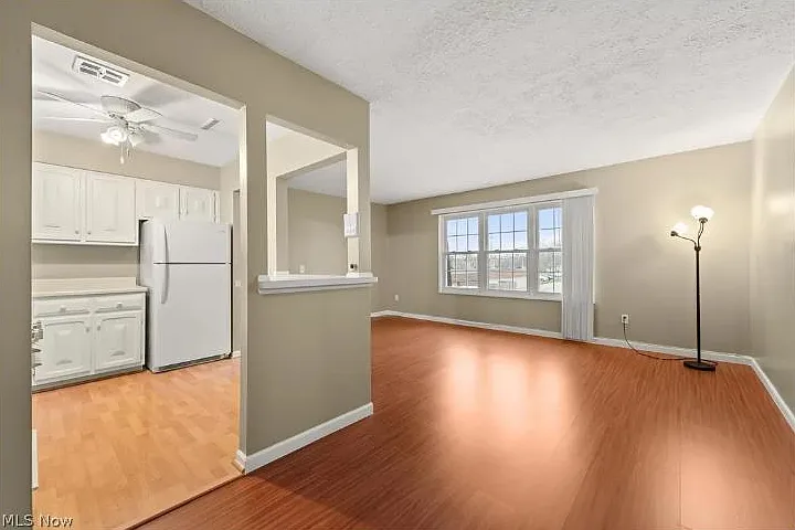 4787 Columbia Rd #204 — Photo 9