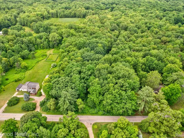 Vl N Lewis Rd, Clio, MI 48420
