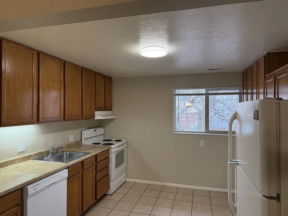 Building Photo - 7670 W 61st Ave #9