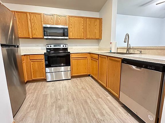 2nd image of 2427 Silverstone Dr